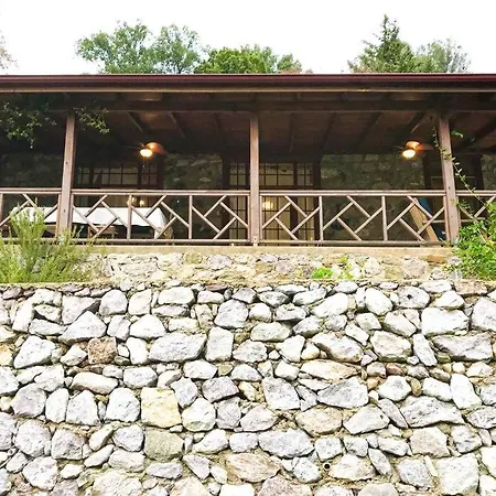 The Stone House, A Peaceful Escape For Seasons