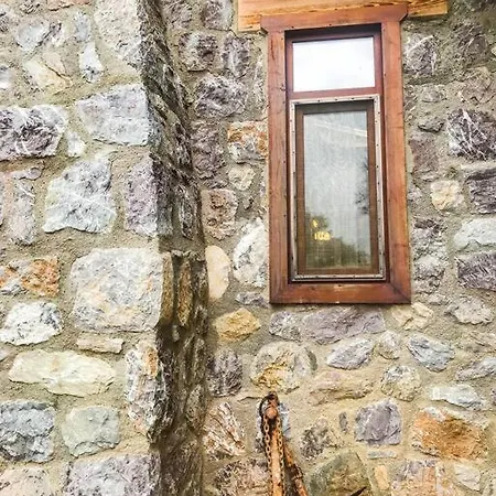 Feriehus The Stone House, A Peaceful Escape For Seasons *